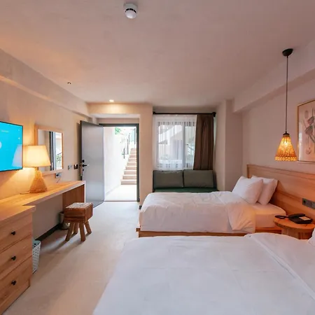 Unsal Hotel