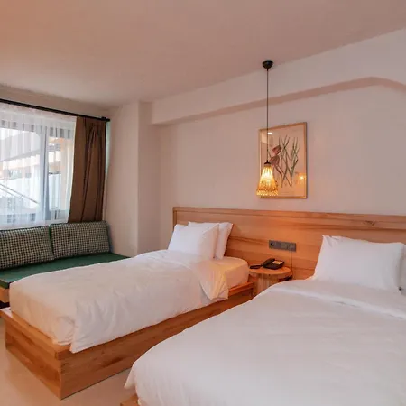 Unsal Hotel